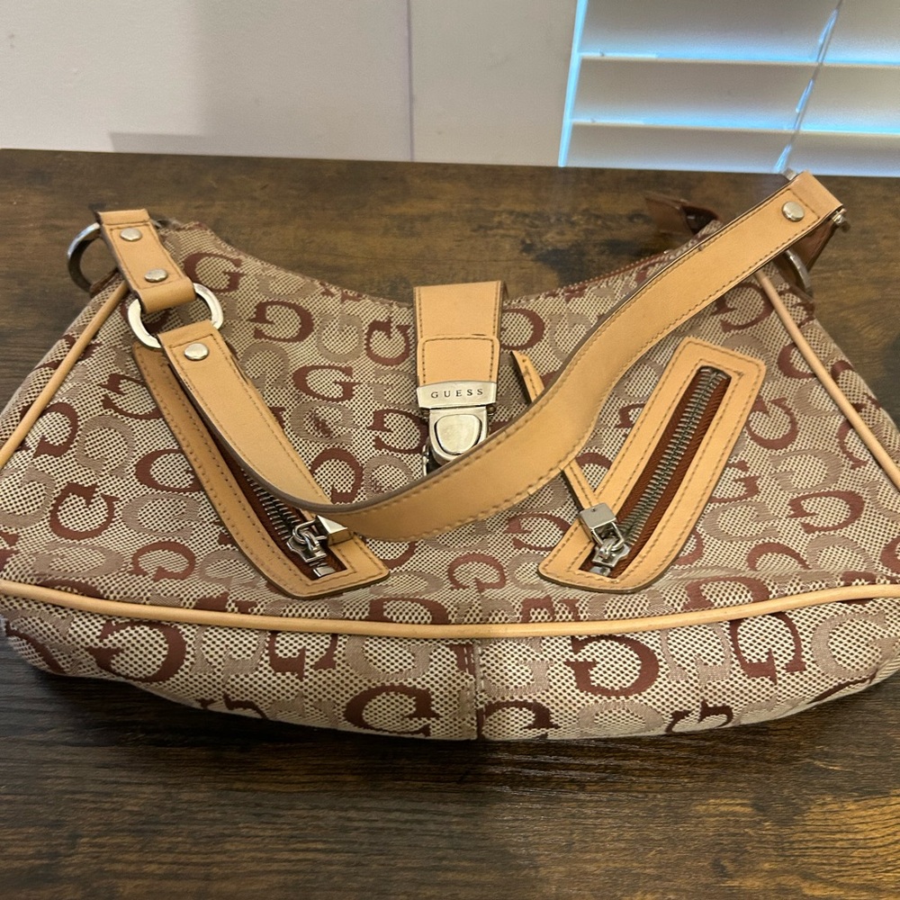 Guess Vintage Y2K Tan Brown Shoulder Bag Monogram Logo Hand Bag Zipper Pockets - Picture 5 of 7